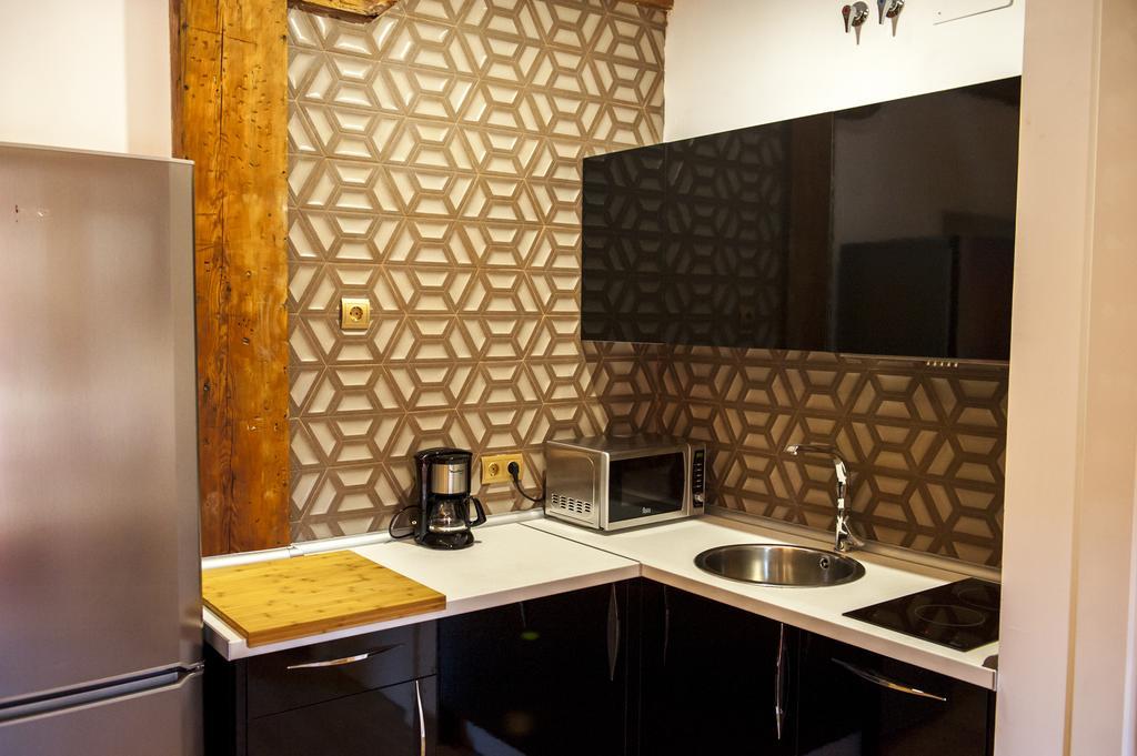 Apartamentos Art Suite Santander Ngoại thất bức ảnh