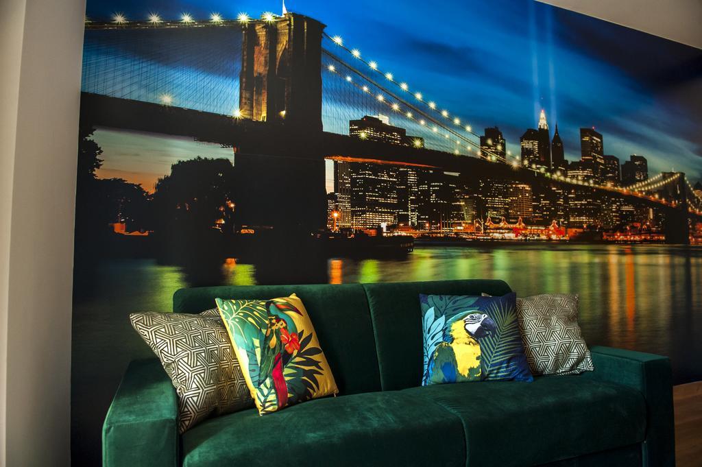 Apartamentos Art Suite Santander Ngoại thất bức ảnh